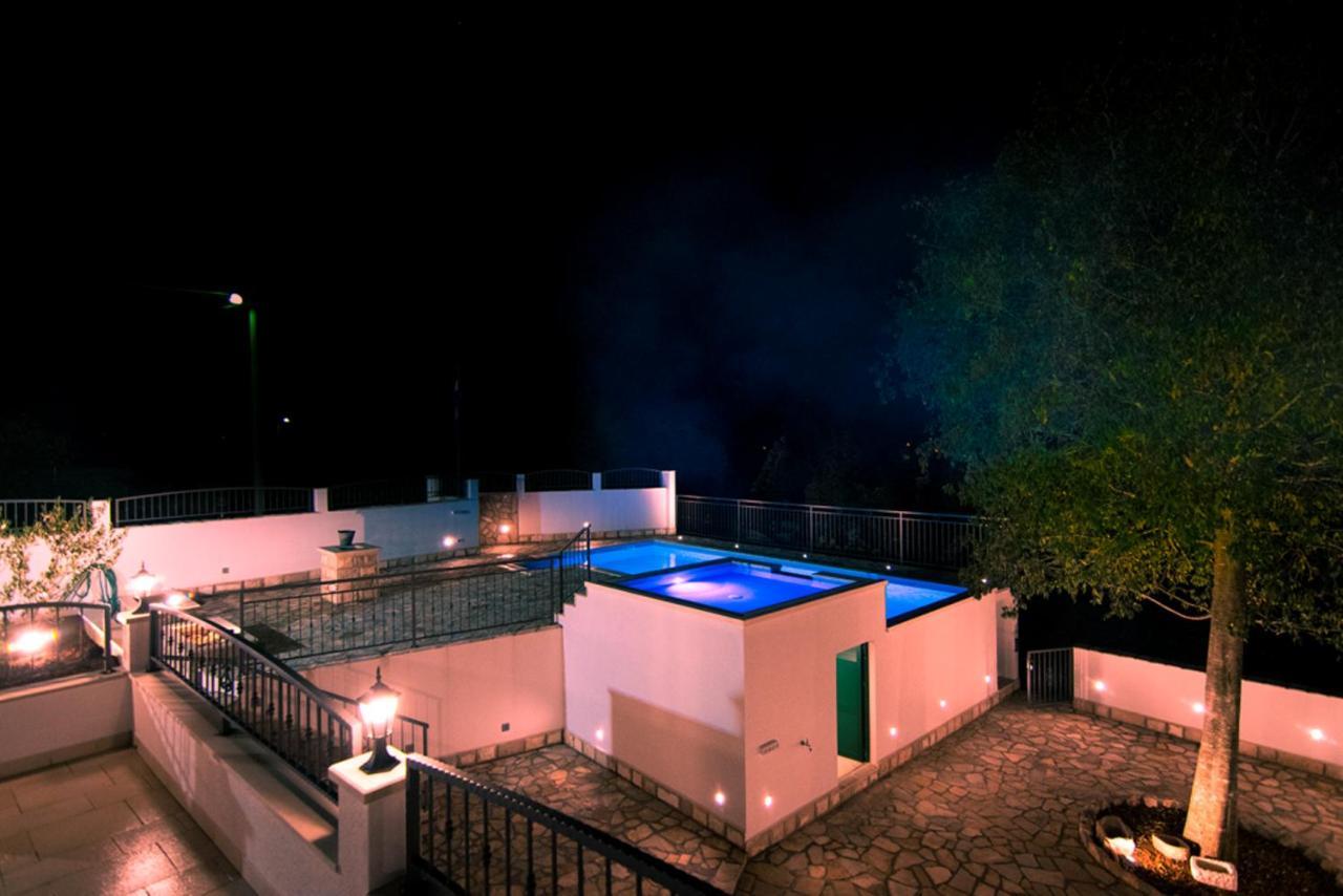Willa Dvori Stipanovi With Heated Pool And Jacuzzi Donje Rascane Zewnętrze zdjęcie